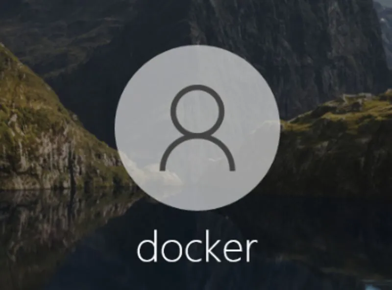 锁屏用户名为 docker